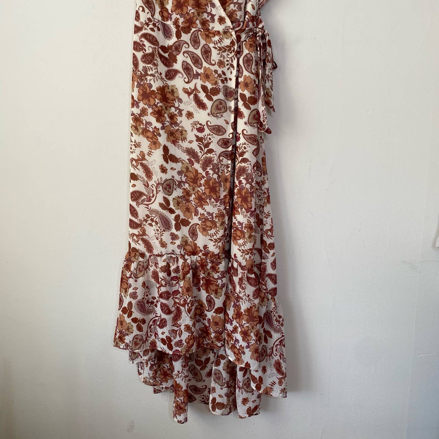 ANTHROPOLOGIE DREW Terra Vintage Garden Ruffle Wrap Dress Size Small