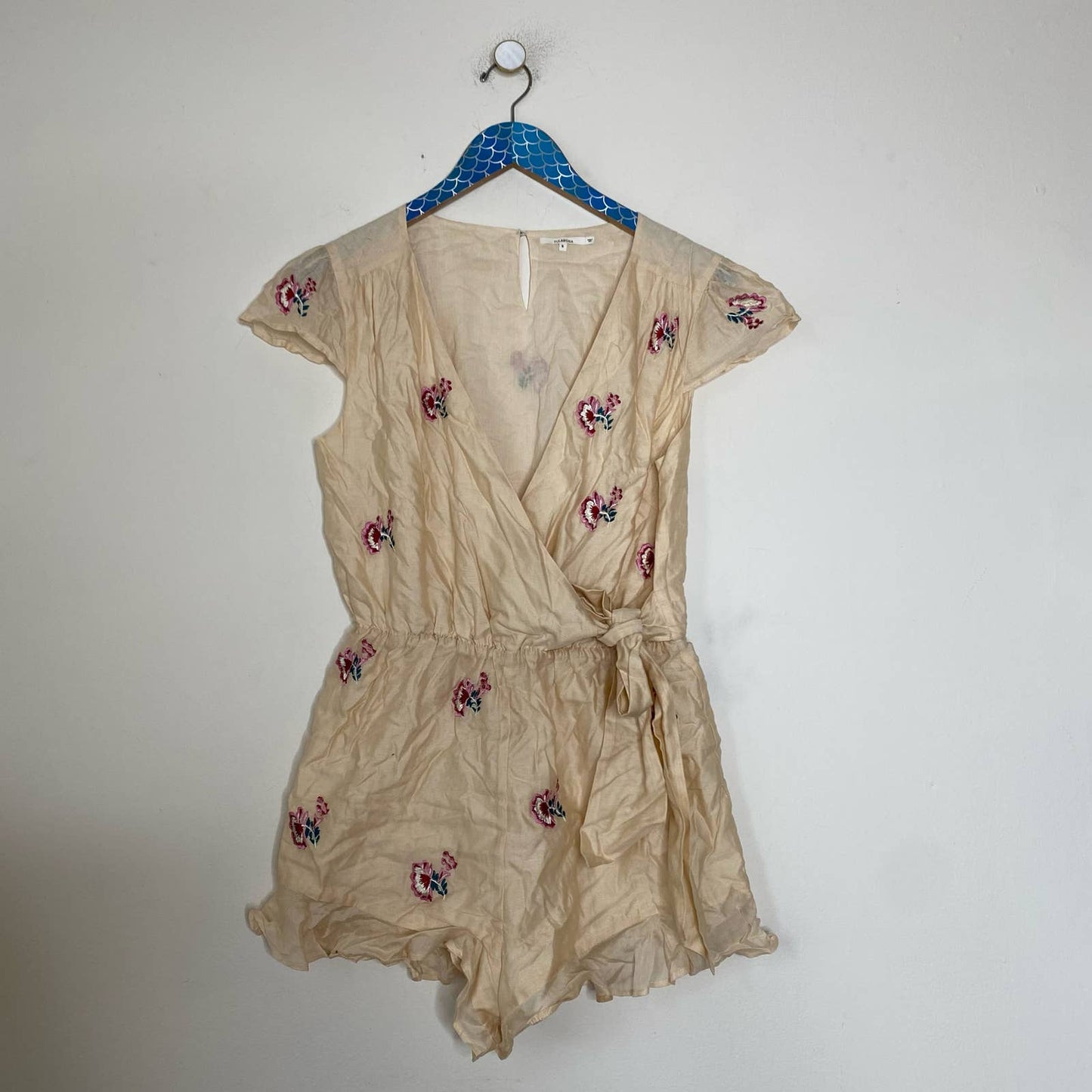 TULAROSA Ashby Floral Embroidered Faux Wrap Romper in Shell Size Small
