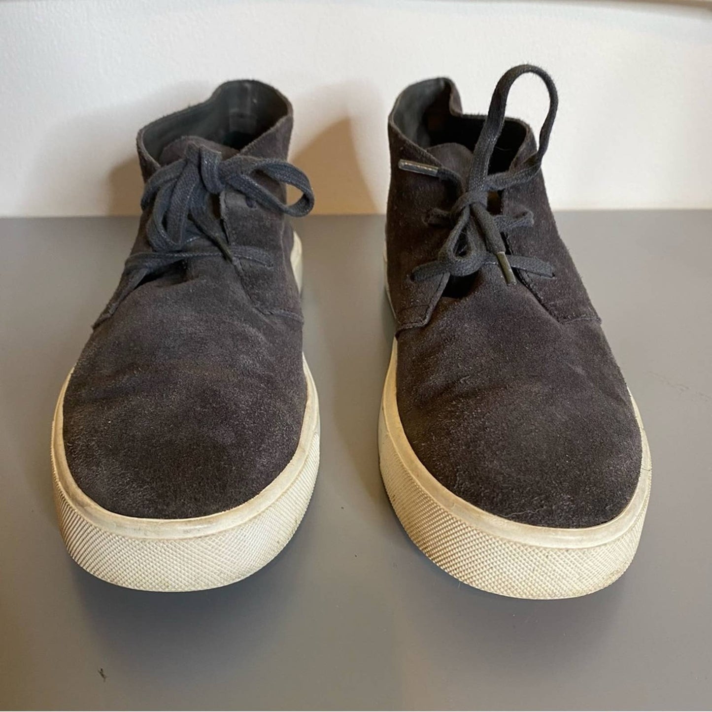 VINCE Dark Gray Suede Lace Up High Top Sneakers Sz 7.5