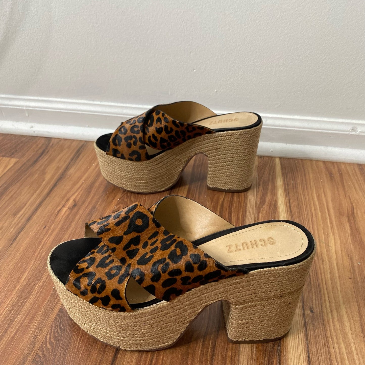 SCHUTZ Lora Wedge Platform Slide Sandals Sandstone Leopard Size 7.5